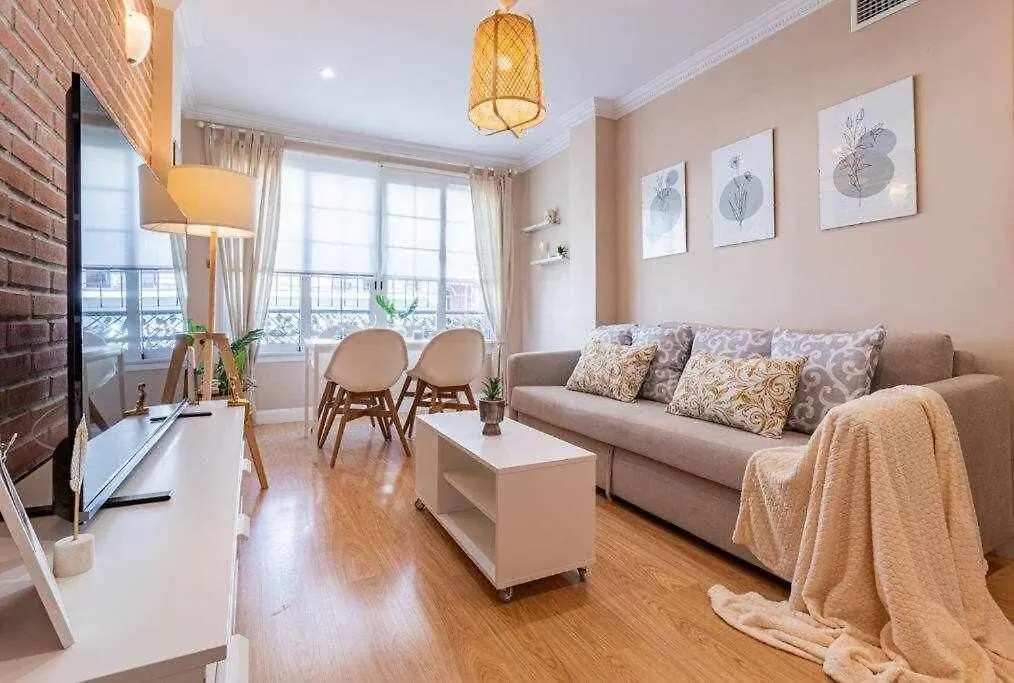 Apartamento 3 En Estadio Del Sevilla 8 Plazas Y M Σεβίλλη
