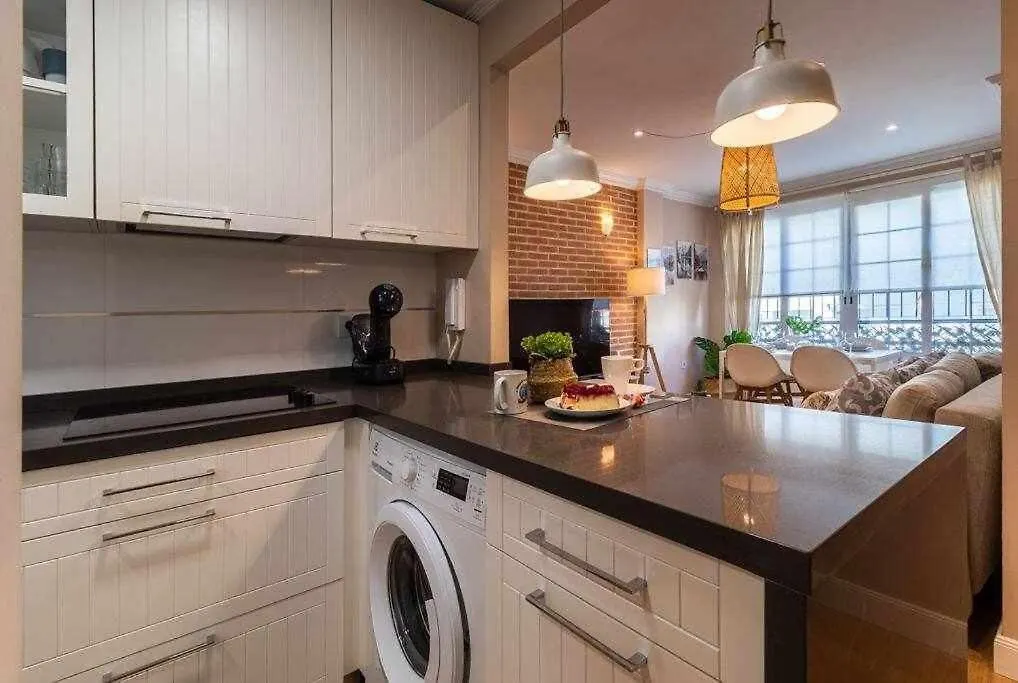 Daire Apartamento 3 En Estadio Del Sevilla 8 Plazas Y M İspanya