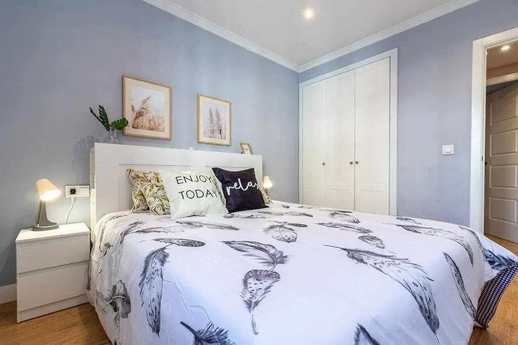 Apartamento 3 En Estadio Del Sevilla 8 Plazas Y M España
